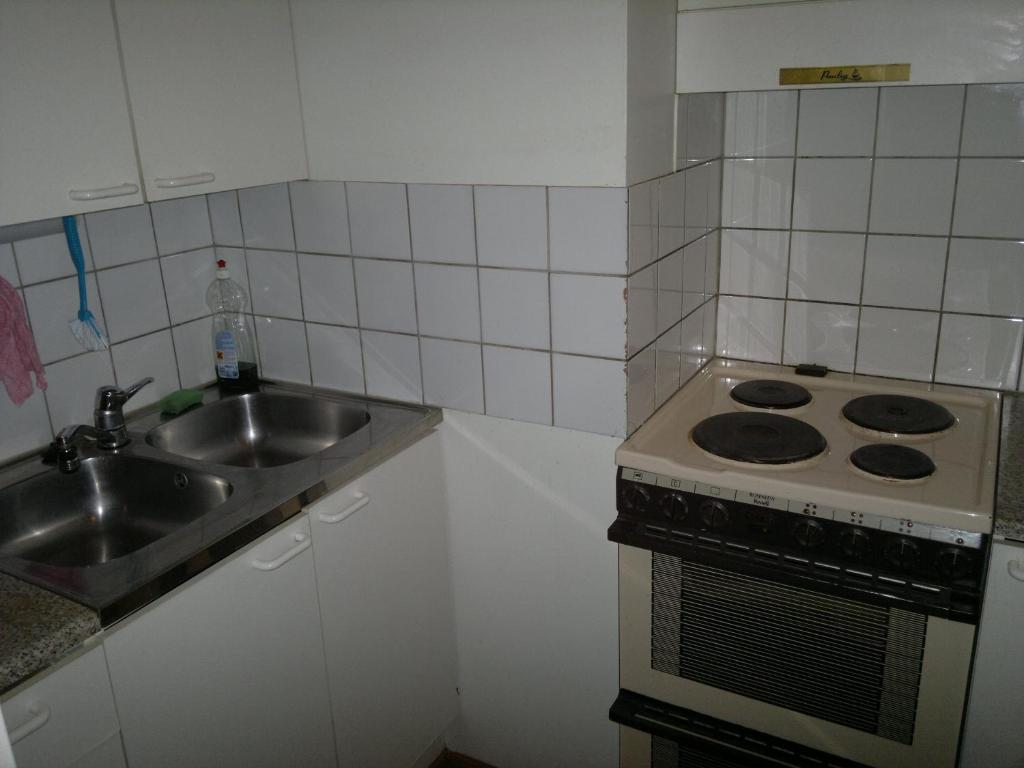 Partiotalon Retkeilymaja - Scouts Hostel Joensuu Room photo