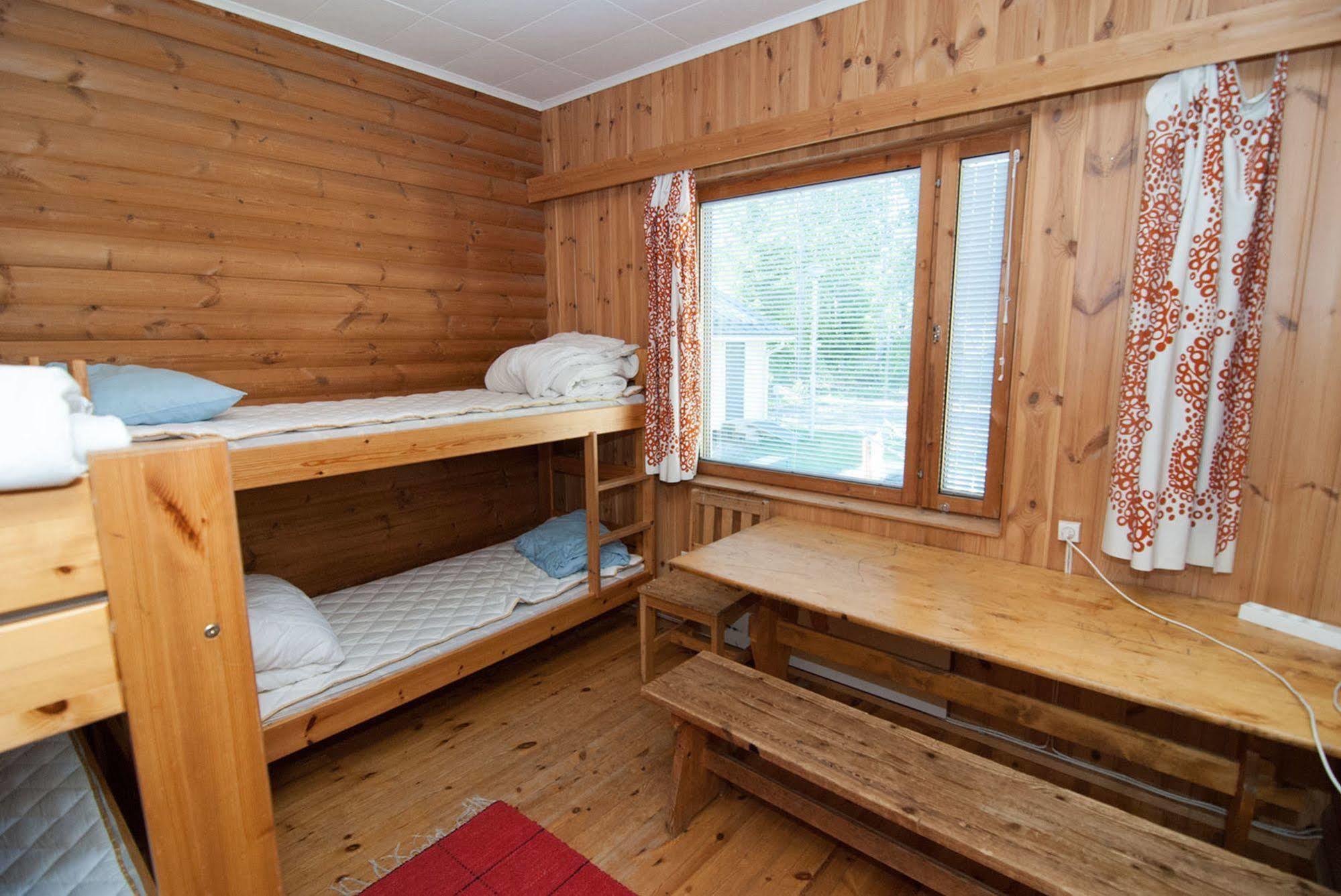 Partiotalon Retkeilymaja - Scouts Hostel Joensuu Exterior photo